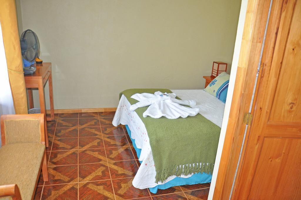 Hotel Tekarera - Kainga Nui Hanga Roa Rum bild